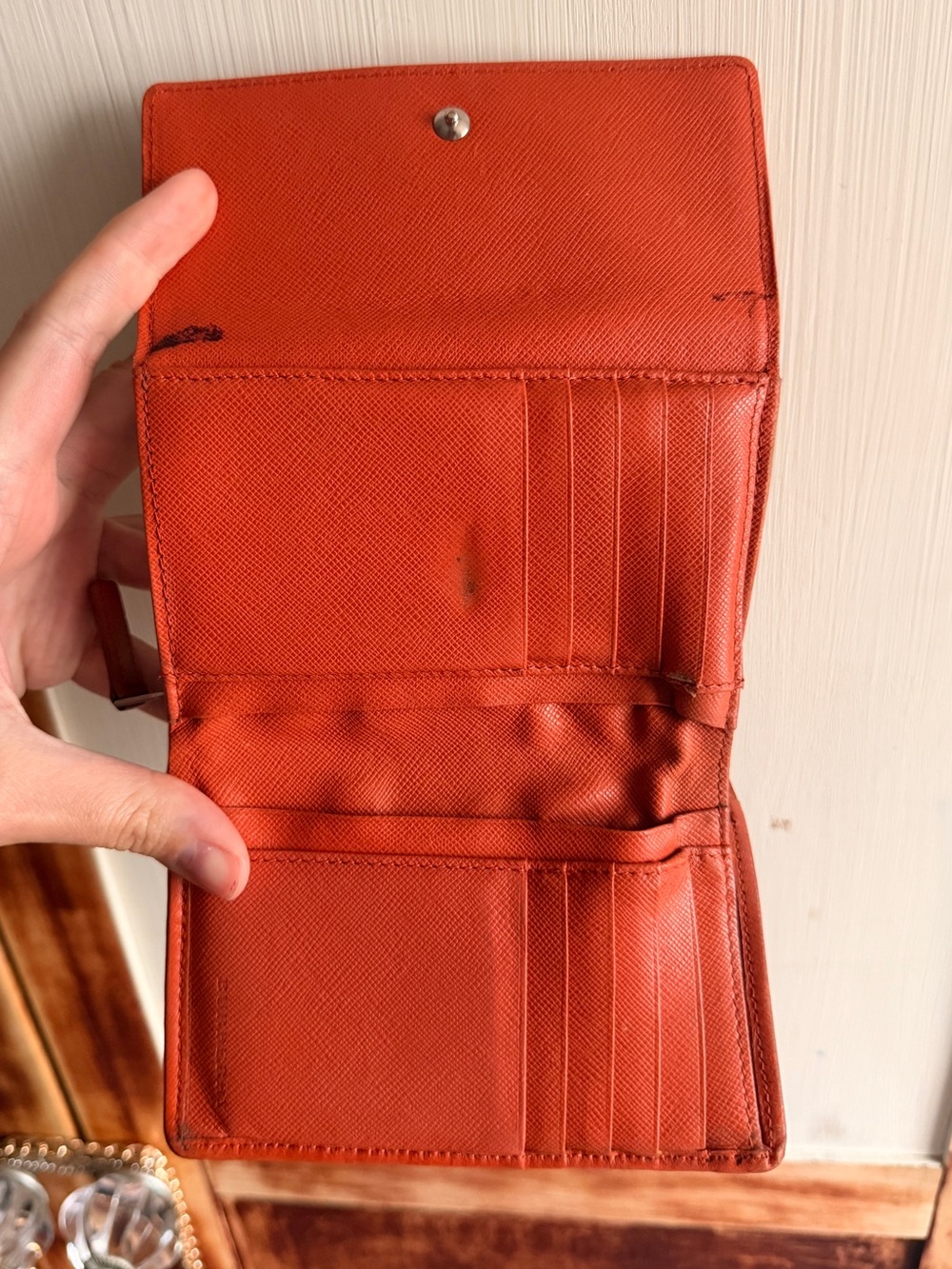 Orange classic style Burberry wallet - Picture 5 of 8